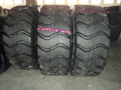 工程機械胎叉車胎鏟車充氣胎裝載機胎50鏟輪胎廠家直銷各種型號胎